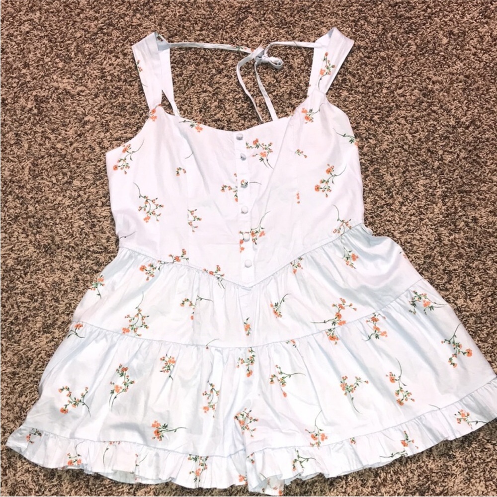Wild Fable Woman’s Button Front Tiered Romper Light Blue Floral Sz XL | NWT - Picture 3 of 9